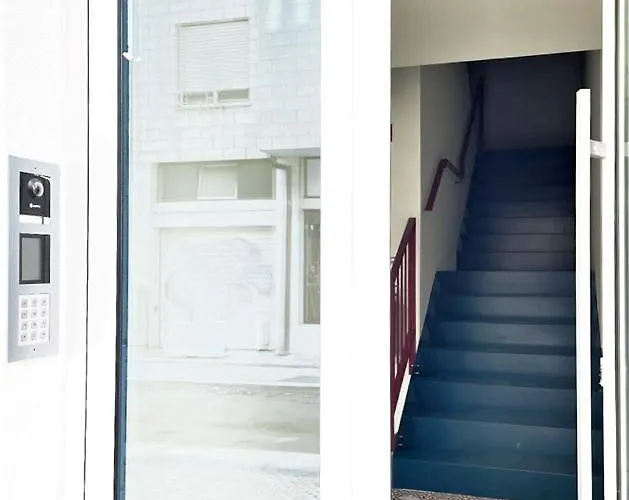 アパート Hey - Free Parking And Smart Tv アヴェイロ